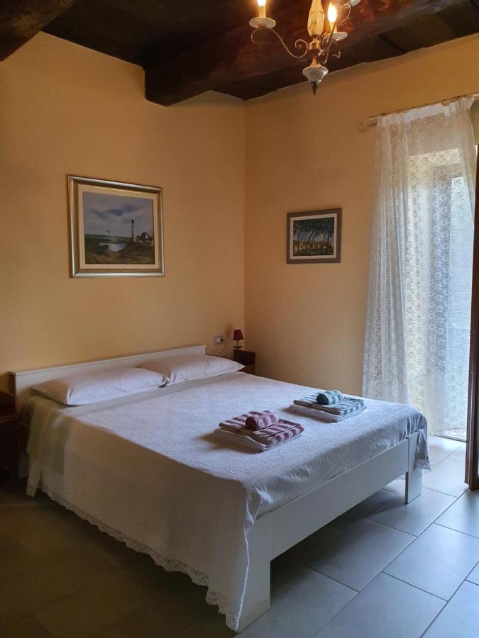 Bed and Breakfast Il Casolare Del Medio Olona Fagnano Olona Exterior foto