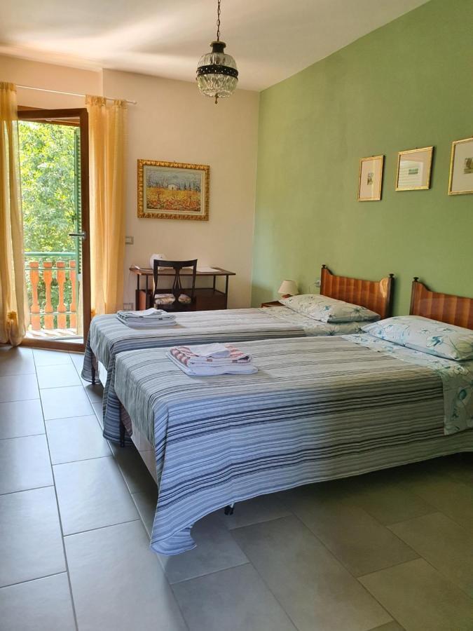 Bed and Breakfast Il Casolare Del Medio Olona Fagnano Olona Exterior foto